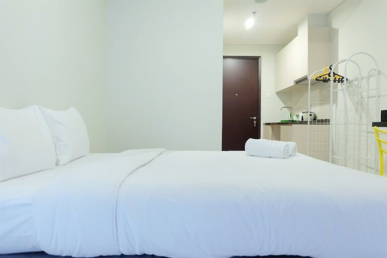 Best Studio Puri Mansion Apartment
