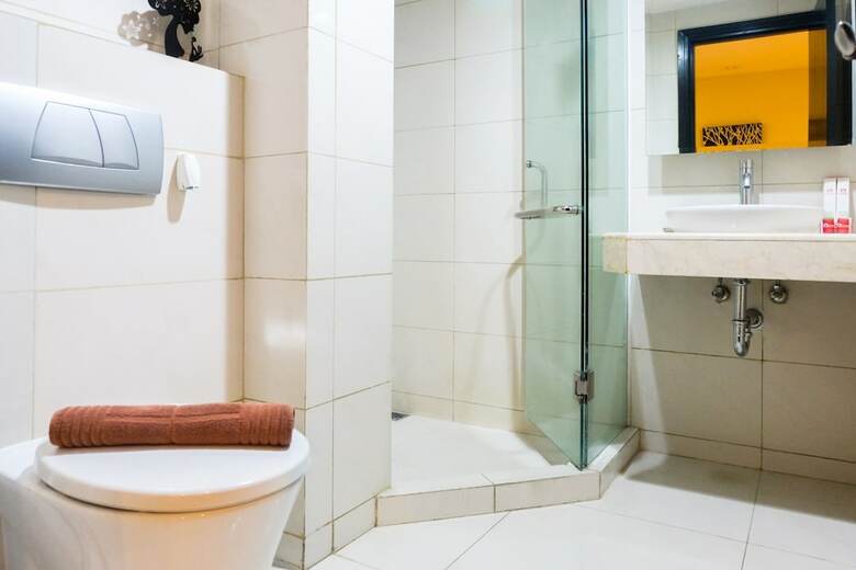 Spacious 2br Apartment Berlian Permata Hijau