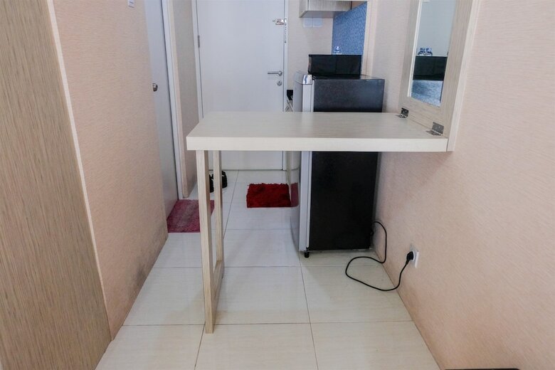 Simply Studio Room Tamansari Skylounge Apartment