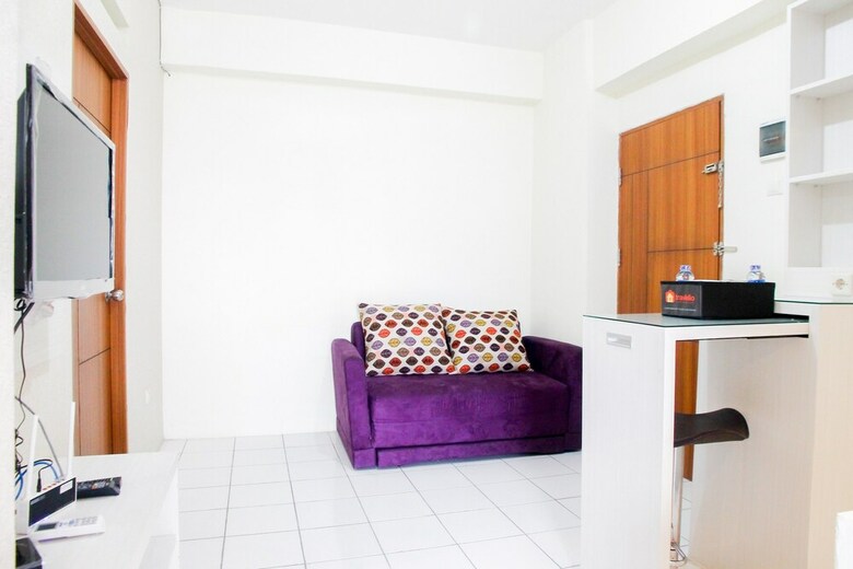 Affordable 2br Kemang View Apartment