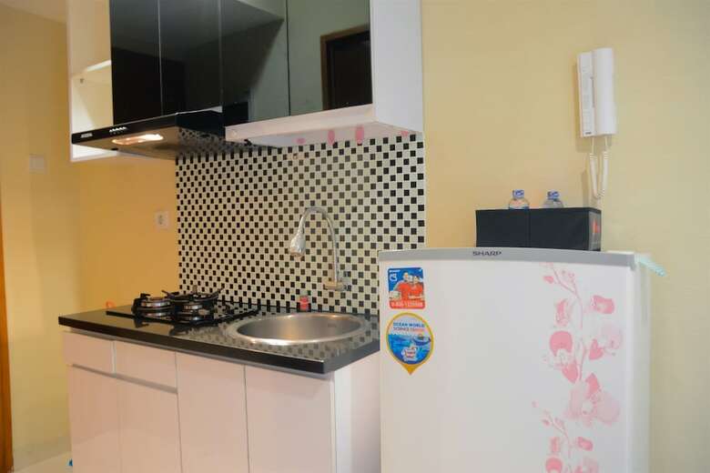 Gorgeous Studio Cinere Bellevue Apartment