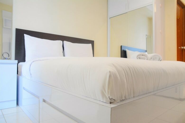 Gorgeous Studio Cinere Bellevue Apartment