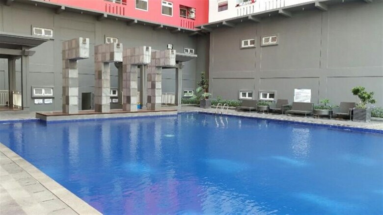 Studio City View Green Pramuka City Apartment