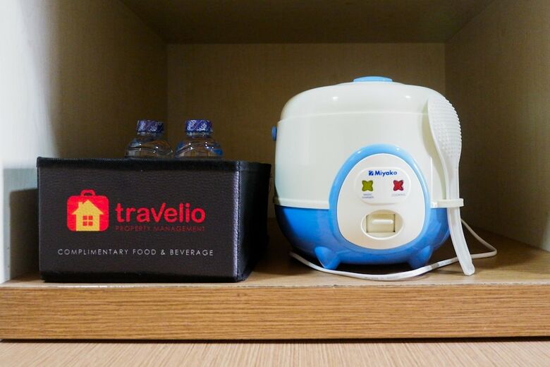 Modern 2br Apartment At Puncak Permai