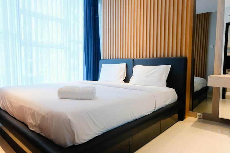 Chic 1br Brooklyn Apartment Near Ikea Alam Sutera