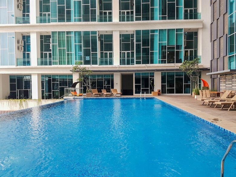 Chic 1br Brooklyn Apartment Near Ikea Alam Sutera
