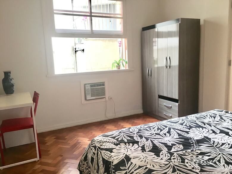 Apartamentos Leblon 2 Quartos 500 Metros Da Praia