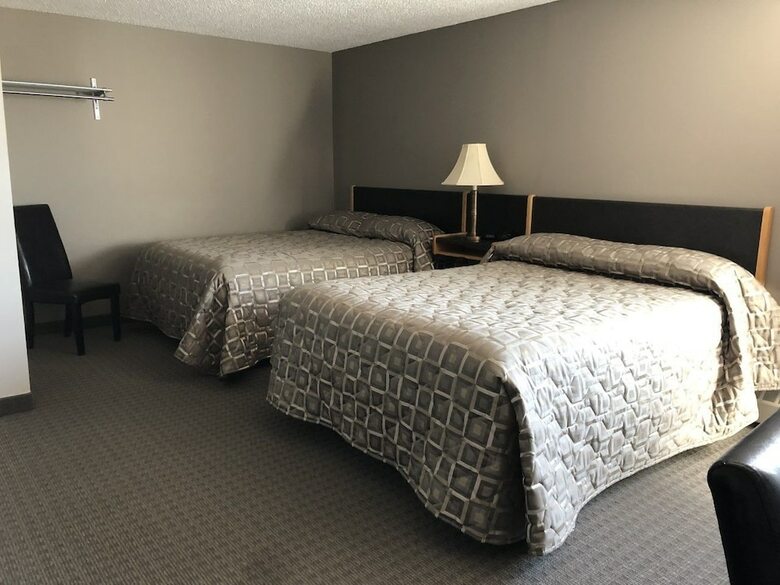 Motel Arbour Ridge Inn & Suites
