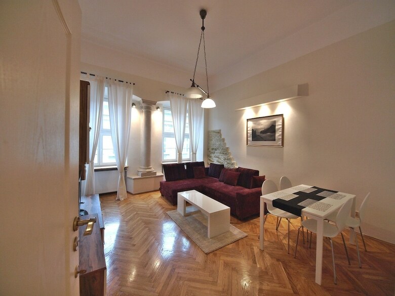 Apartamentos Oldsmobil-aparts
