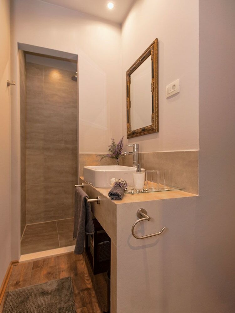 Apartamentos Heraclea Luxury Heritage Accommodation