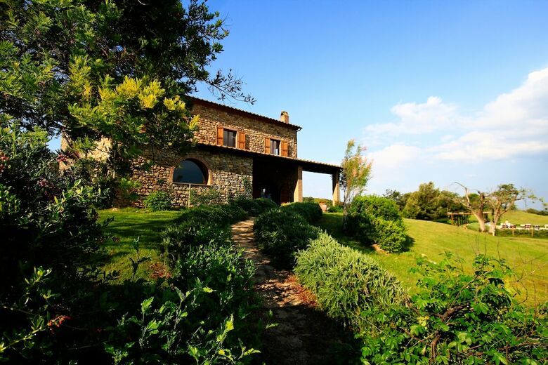 Agroturismo Boschi Di Montecalvi