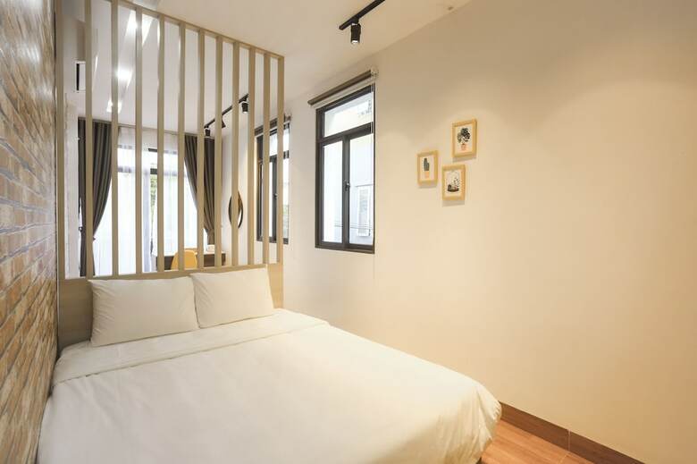Spot On 895 The Rooster Cafe, Dormitory And Studio