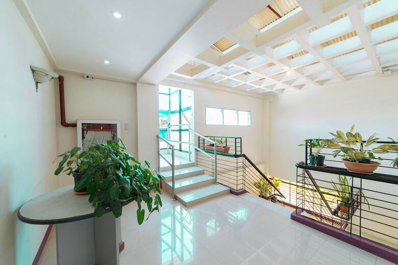 Hotel Reddoorz Plus @ Poblacion District Davao