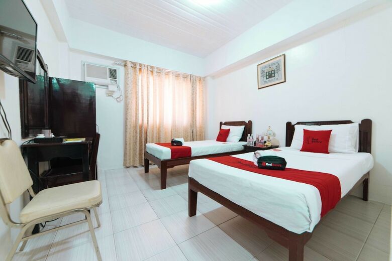 Hotel Reddoorz Plus @ Poblacion District Davao