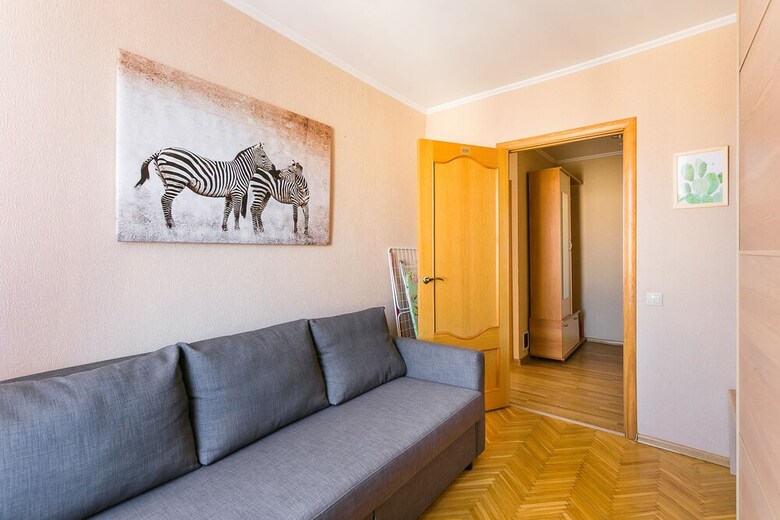 Apartment On Peschanaya 6