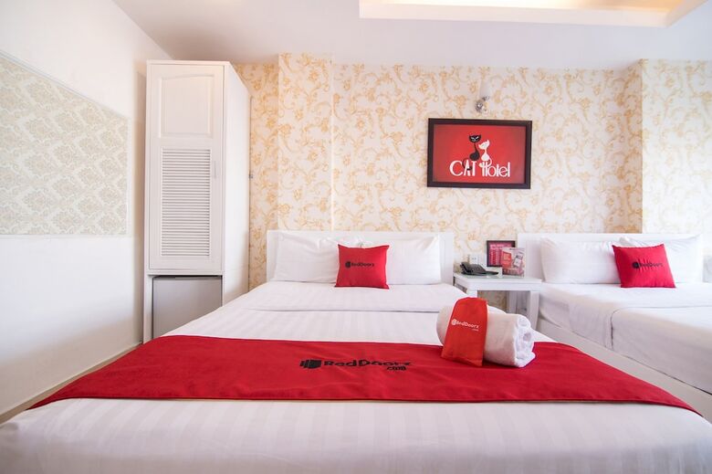 Hotel Reddoorz Plus @ Ben Thanh Market 4