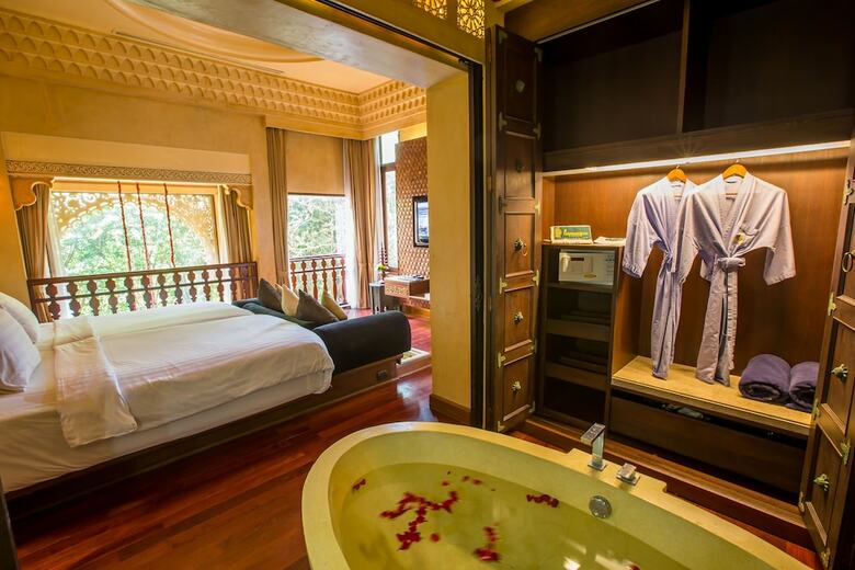 Hotel The Baray Villa By Sawasdee Village