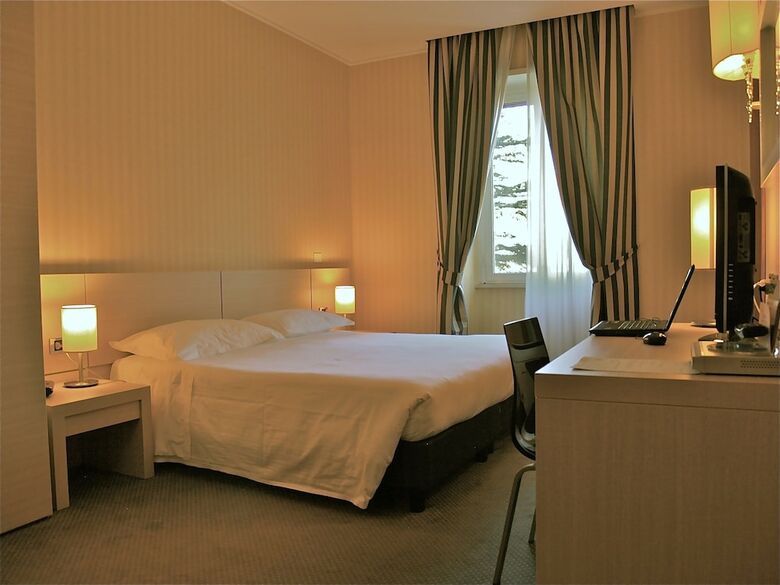 Domus Park Hotel