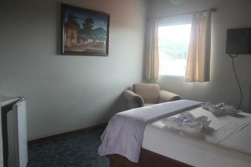 Hostal Hotel Reventazon & Guesthouse