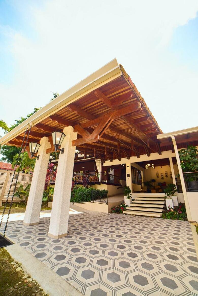 El Rodeo Estancia Boutique Hotel & Steakhouse