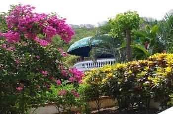Hotel Villa Casa Blanca