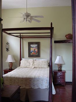 Hotel Villa Casa Blanca