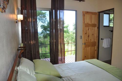 Bed & Breakfast Tiriguro Lodge