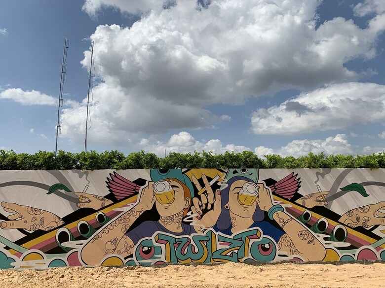 Hostal The Twizt Lifestyle Hostel