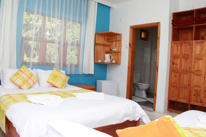 Hotel Esralina Pension