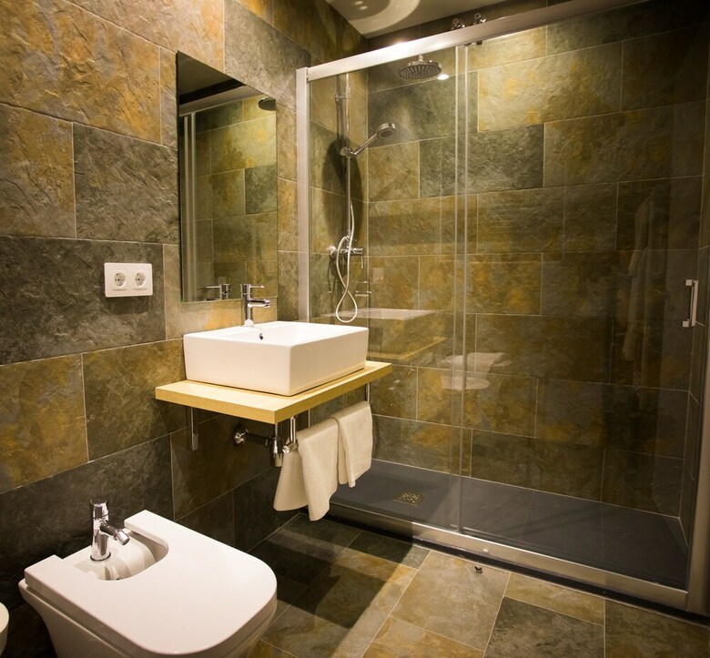 Villa Lucerna Sports & Hotel Resort
