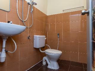 Oyo 960 I Harmony Hotel