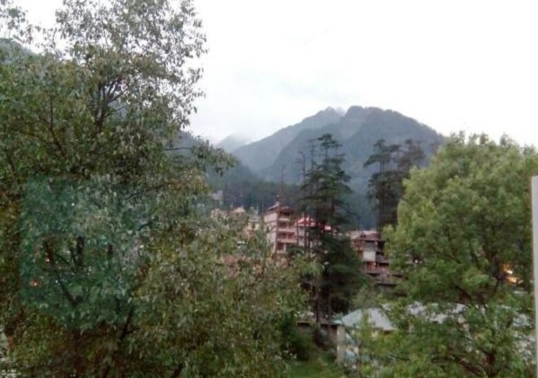 Hotel Adb Rooms Whispering River