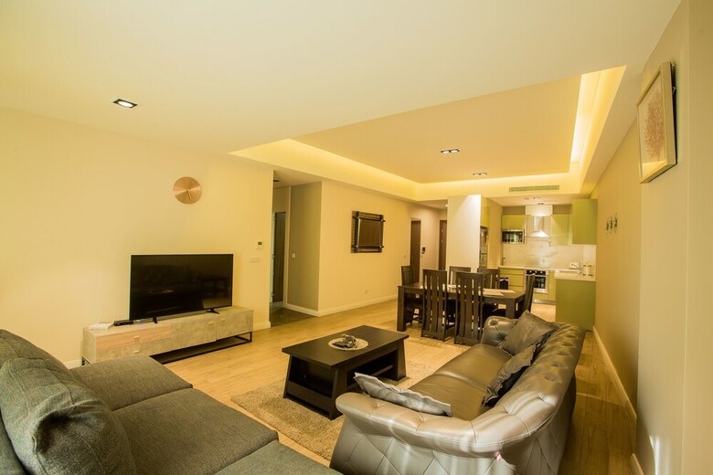 Apartamentos Accra Fine Suites