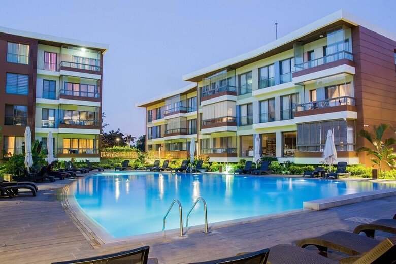 Apartamentos Accra Fine Suites