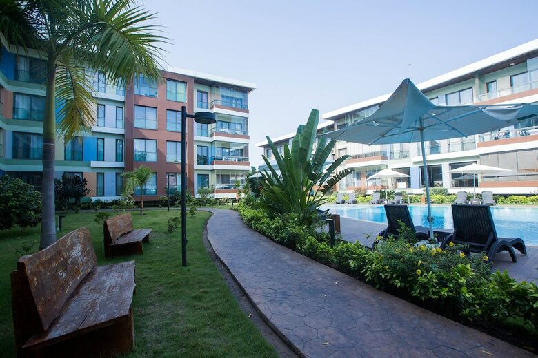 Apartamentos Accra Fine Suites