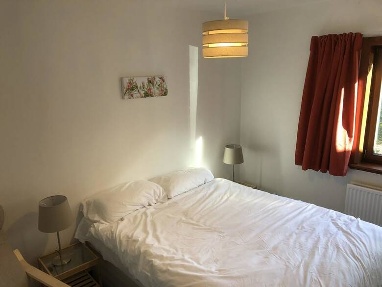 New Super 2bd Flat Near Dalkeith Town Centre