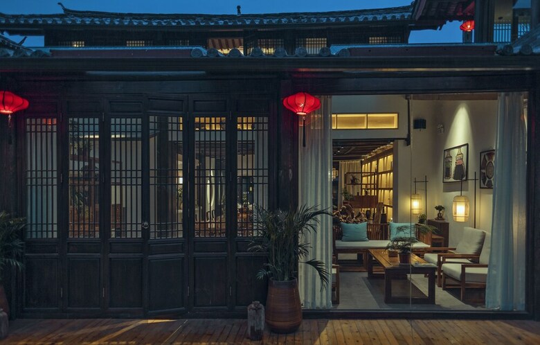 Lijiang Qilu Garden Hotel