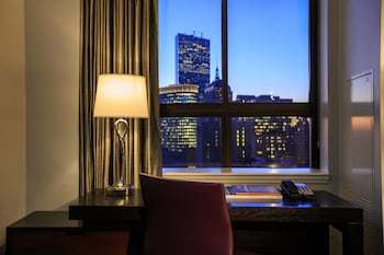 Courtyard Boston Downtown/tremont Hotel