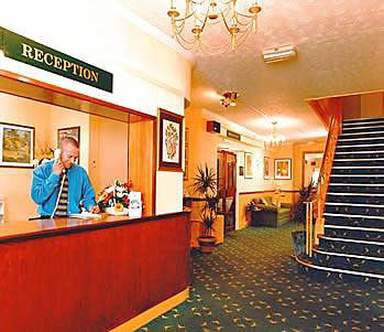 Hotel Russell Court