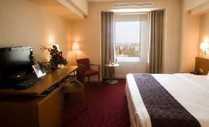 Hotel Howard Johnson Grand Plaza