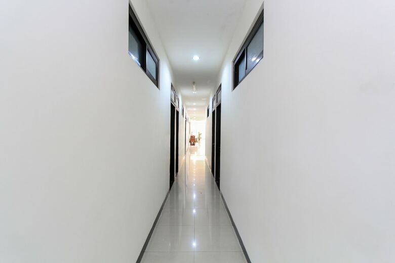 Hostal Uno Hotel