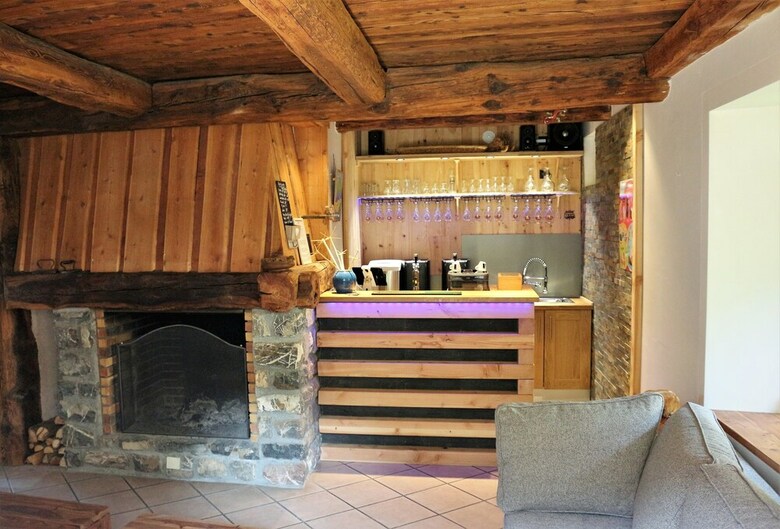 Hotel Chambre D'h�tes La Jarbelle - G�te Et Spa