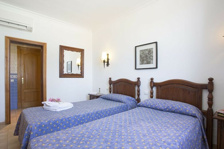 Puerto Pollensa Villas And Apartments