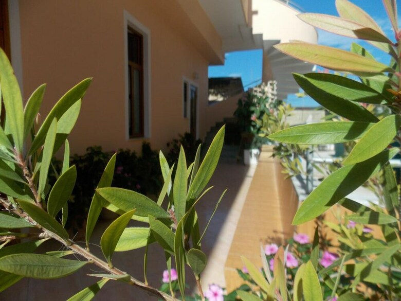 Hotel Apartments And Rooms Armanda