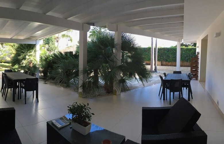 Hotel Rescio's Rooms B&B