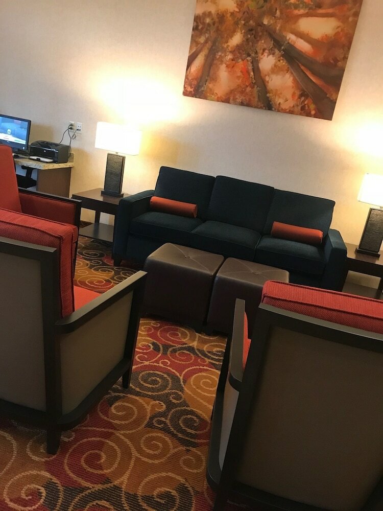 Hotel Comfort Suites Altoona