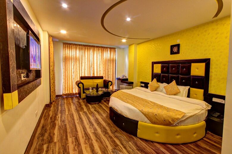 Hotel The Moniker Resort And Spa