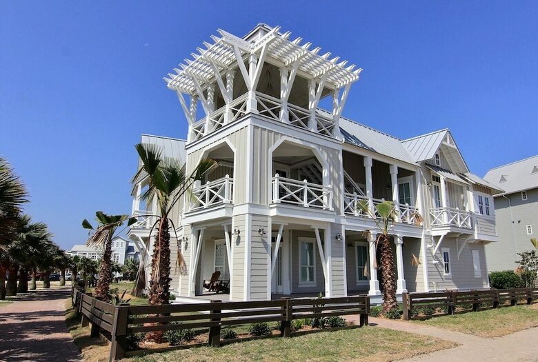 Cinnamon Shore- Oceanaire 196 Ro
