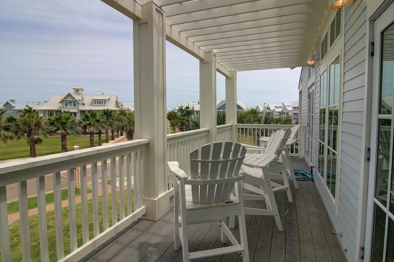 Cinnamon Shore- Great Escape 195 Be