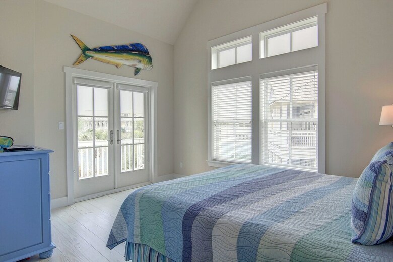 Cinnamon Shore- Amazing Grace 128 St